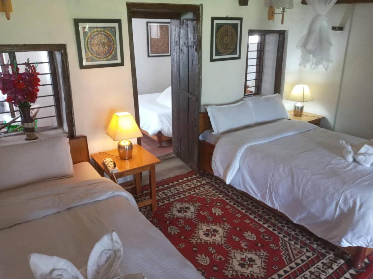 Lake Boutique Hotel Покхара Экстерьер фото