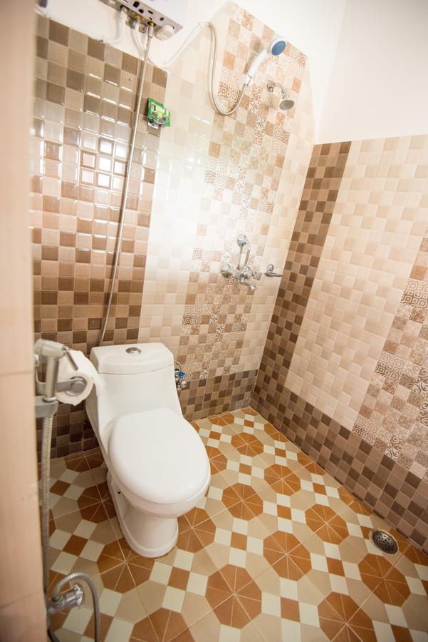 Lake Boutique Hotel Покхара Экстерьер фото